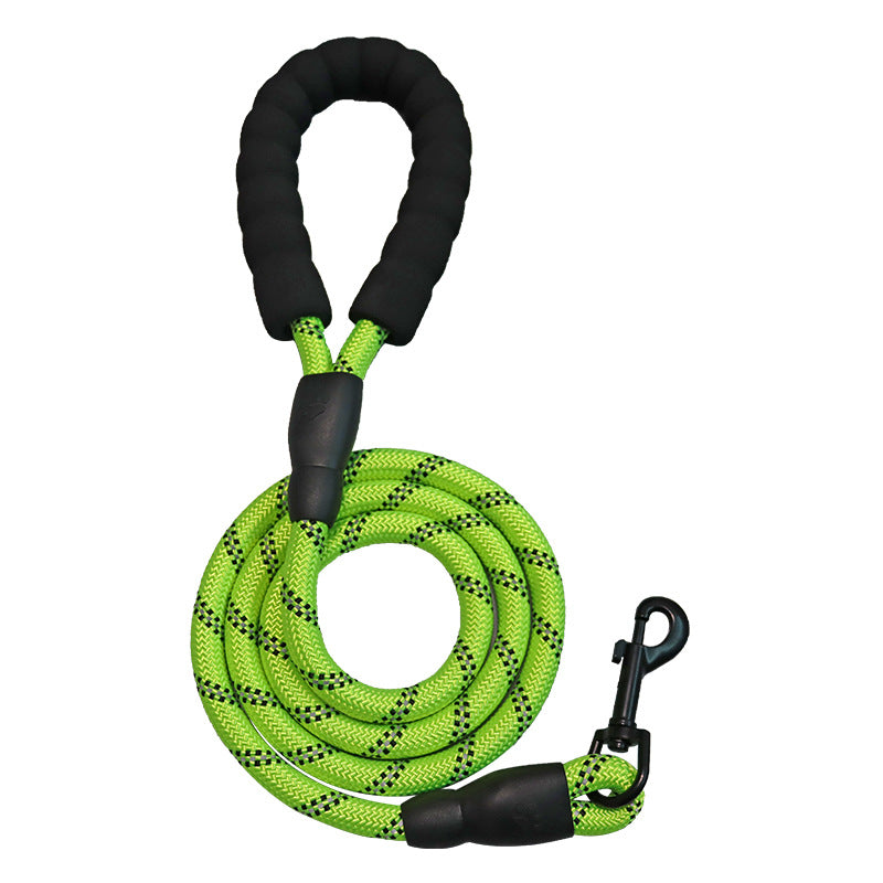 Giftwowo Night Glow Dog Leash – No Hand Chafing, Perfect for Small, Medium & Large Dogs like Teddy & Golden Retriever