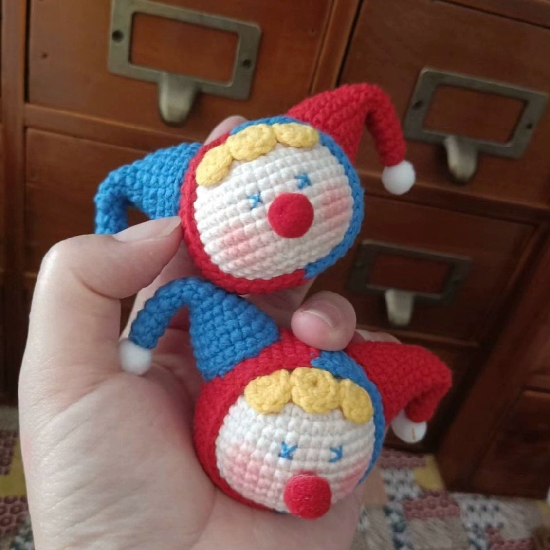 Giftwowo Pom-Pom Yarn Crochet, DIY Handmade Gift for Boyfriend and Girlfriend, Birthday and Qixi Festival, Unique Gift for Girls