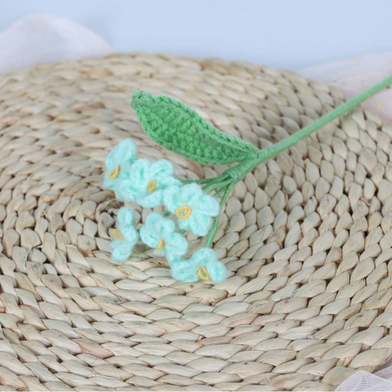 Giftwowo 1PC Forget-Me-Not Yarn Flowers – Handmade Crochet Faux Flowers, Perfect for Valentine's Day & Birthday Gifts