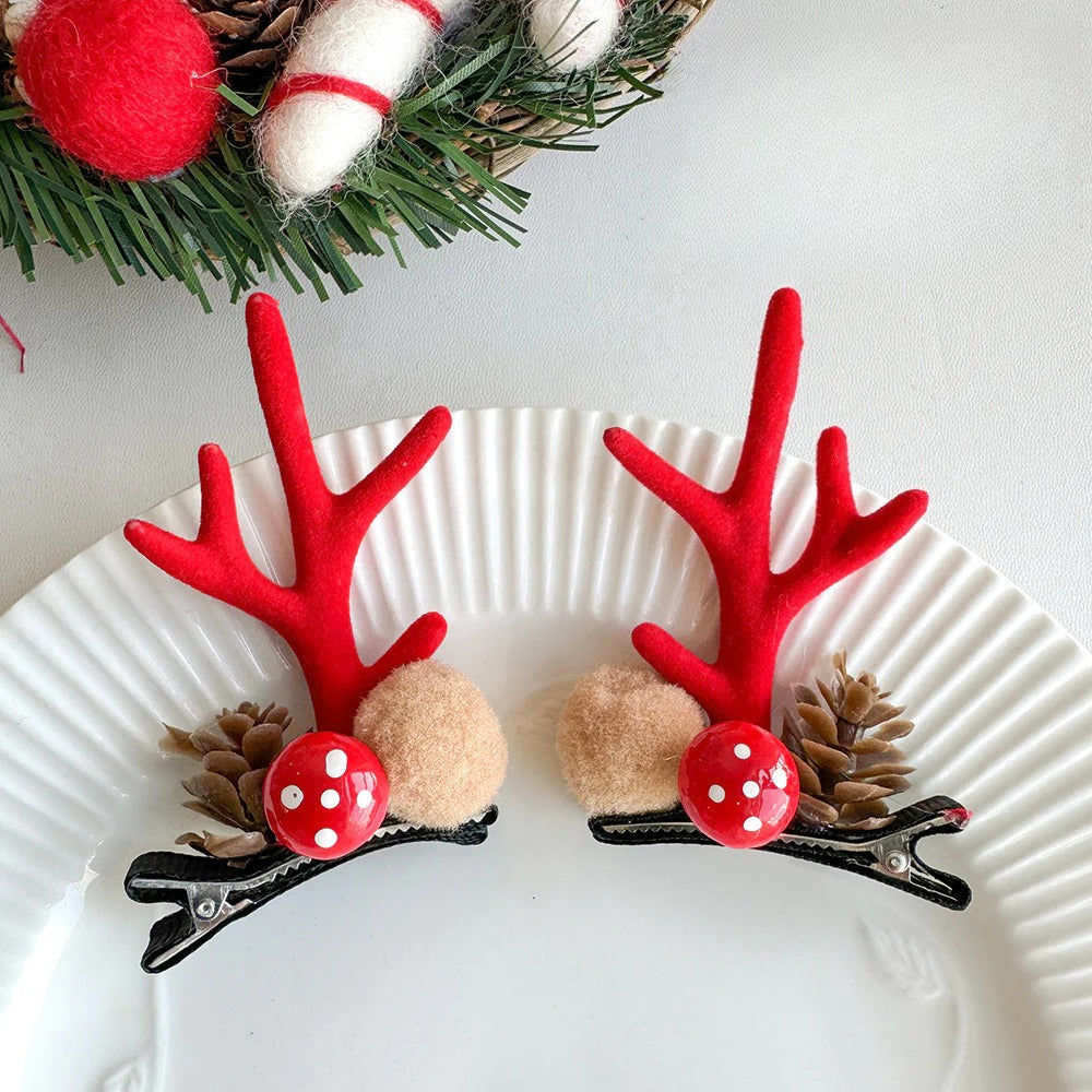Giftwowo 1PC Cute Christmas Reindeer Antler Hair Clip – Cartoon Faux Deer Antlers for Kids, Magical and Sweet Christmas Headpiece