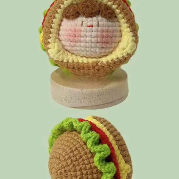 Giftwowo Pom-Pom Yarn Crochet Doll, Handmade Cute and Unique Accessory, DIY Adorable Ornament