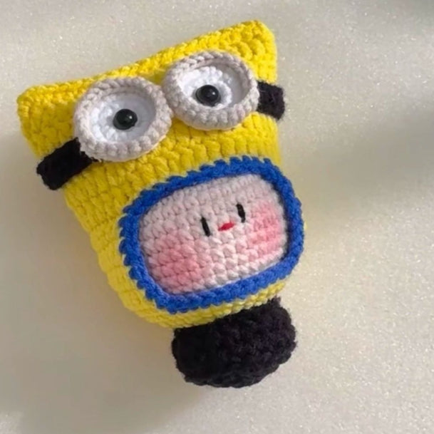 Giftwowo Pom-Pom Yarn Crochet Doll, Handmade Cute and Unique Accessory, DIY Adorable Ornament