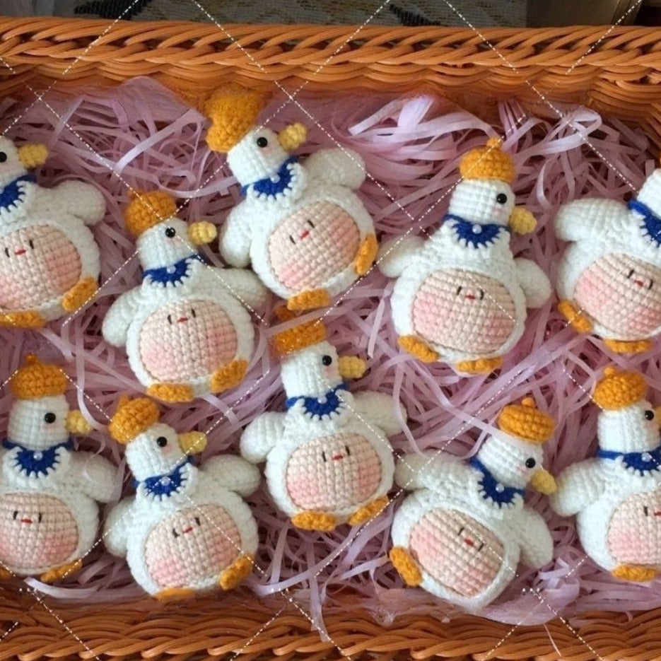 Giftwowo Pom-Pom Yarn Crochet, DIY Handmade Gift for Boyfriend and Girlfriend, Birthday and Qixi Festival, Unique Gift for Girls