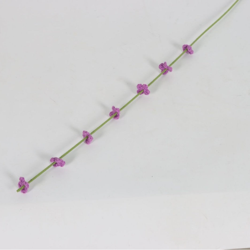 Giftwowo 1PC Handcrafted Yarn Flowers – Ready-to-Display Milium Faux Flowers, Crochet Floral Arrangement for Home Décor, Creative Gift