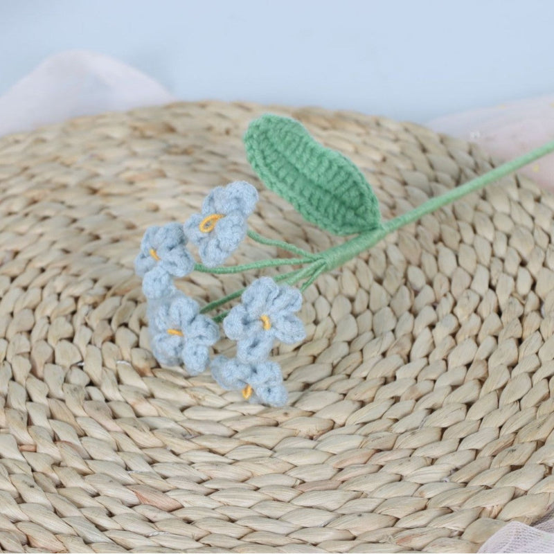 Giftwowo 1PC Forget-Me-Not Yarn Flowers – Handmade Crochet Faux Flowers, Perfect for Valentine's Day & Birthday Gifts