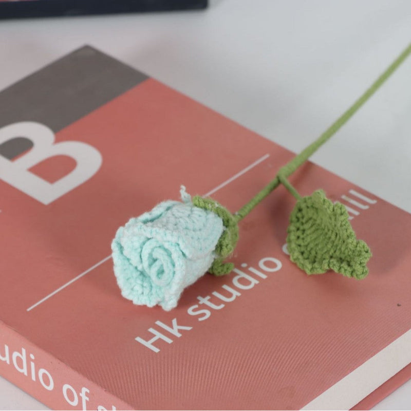 Giftwowo 1PC Handcrafted Yarn Flower Bouquet – Ready-to-Display Faux Eustoma Flowers, Crochet Floral Arrangement for Home Décor, Birthday Gift