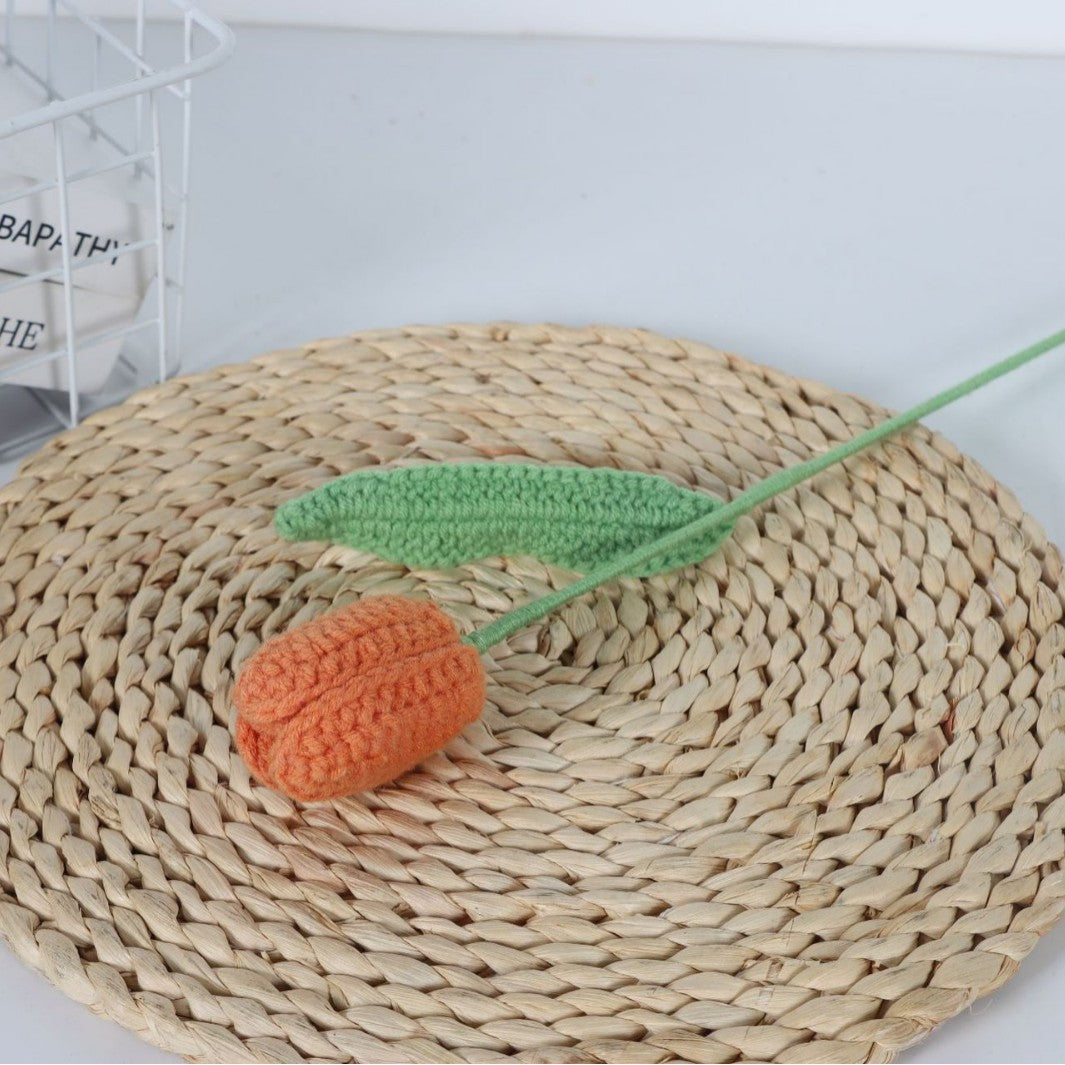 Giftwowo Handmade Crochet Yarn Tulip - Artificial Everlasting Flower, Open & Closed Blooming Yarn Tulips