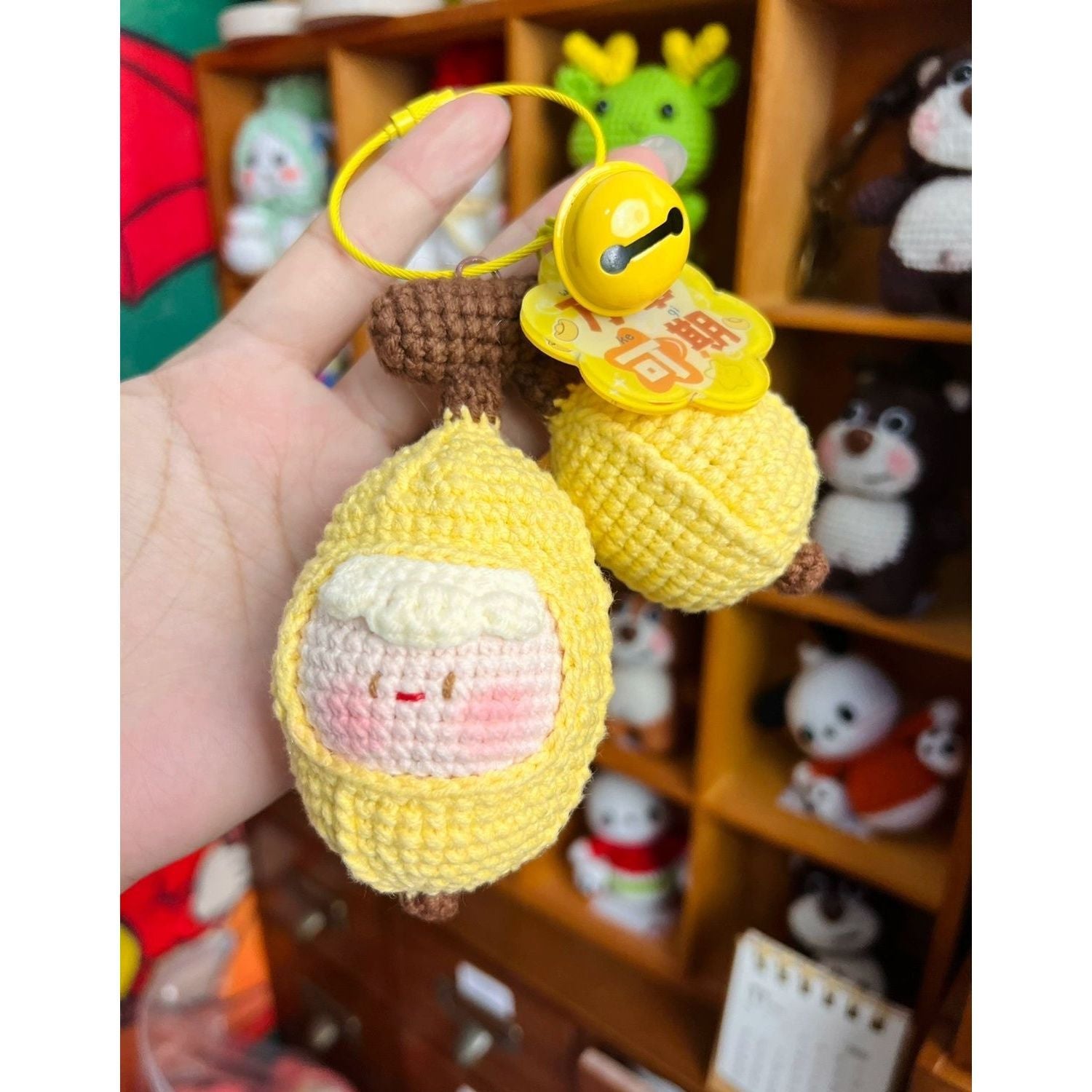 Giftwowo Handmade Yarn Crochet Pom-Pom Keychain, Bag Pendant, Creative Gift Series, Unique Handmade Accessories