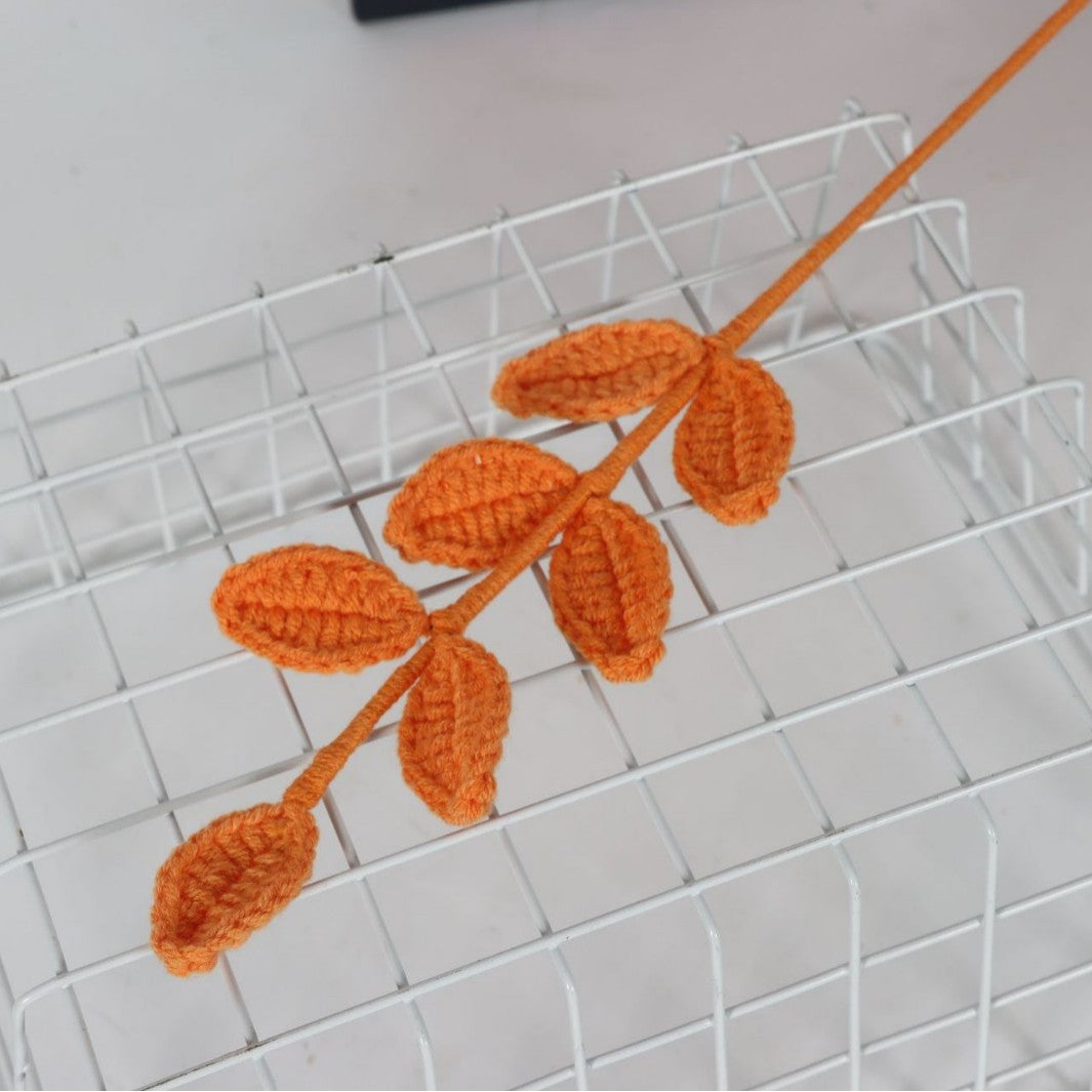 Giftwowo 1PC Eucalyptus Leaves – Handcrafted Yarn Floral Arrangement, Perfect for Living Room & Office Décor, Year-Round Woven Yarn Leaves