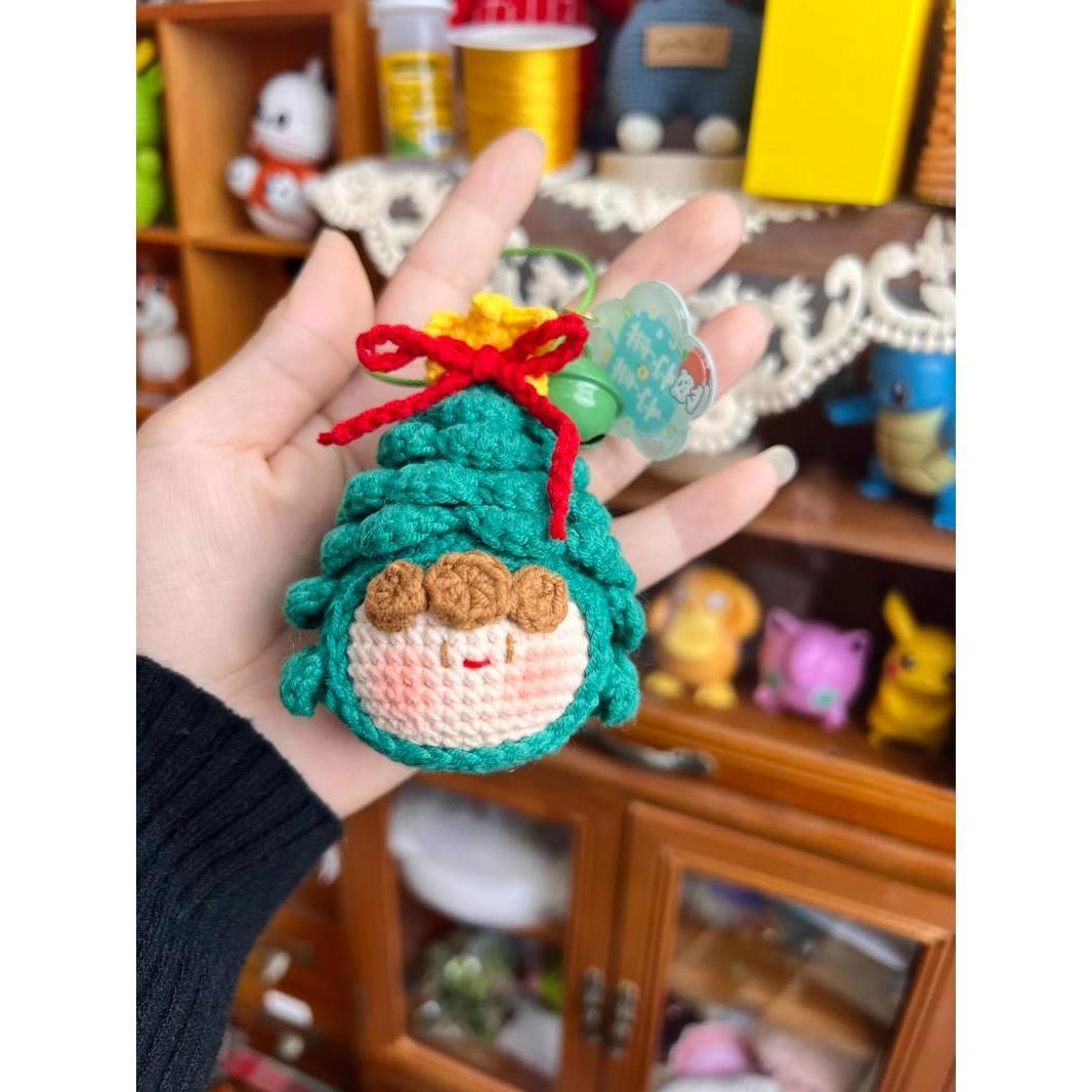 Giftwowo Handmade Yarn Crochet Pom-Pom Collection, 3D Bag Pendant & Keychain, Trendy Doll Accessories