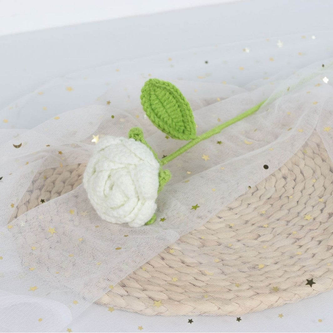 Giftwowo 1PC Finished Knitting Crochet, Rose Flowers Wedding Bridal Artificial Flowers Valentine's Day Gift Birthday Party Home Table Decor