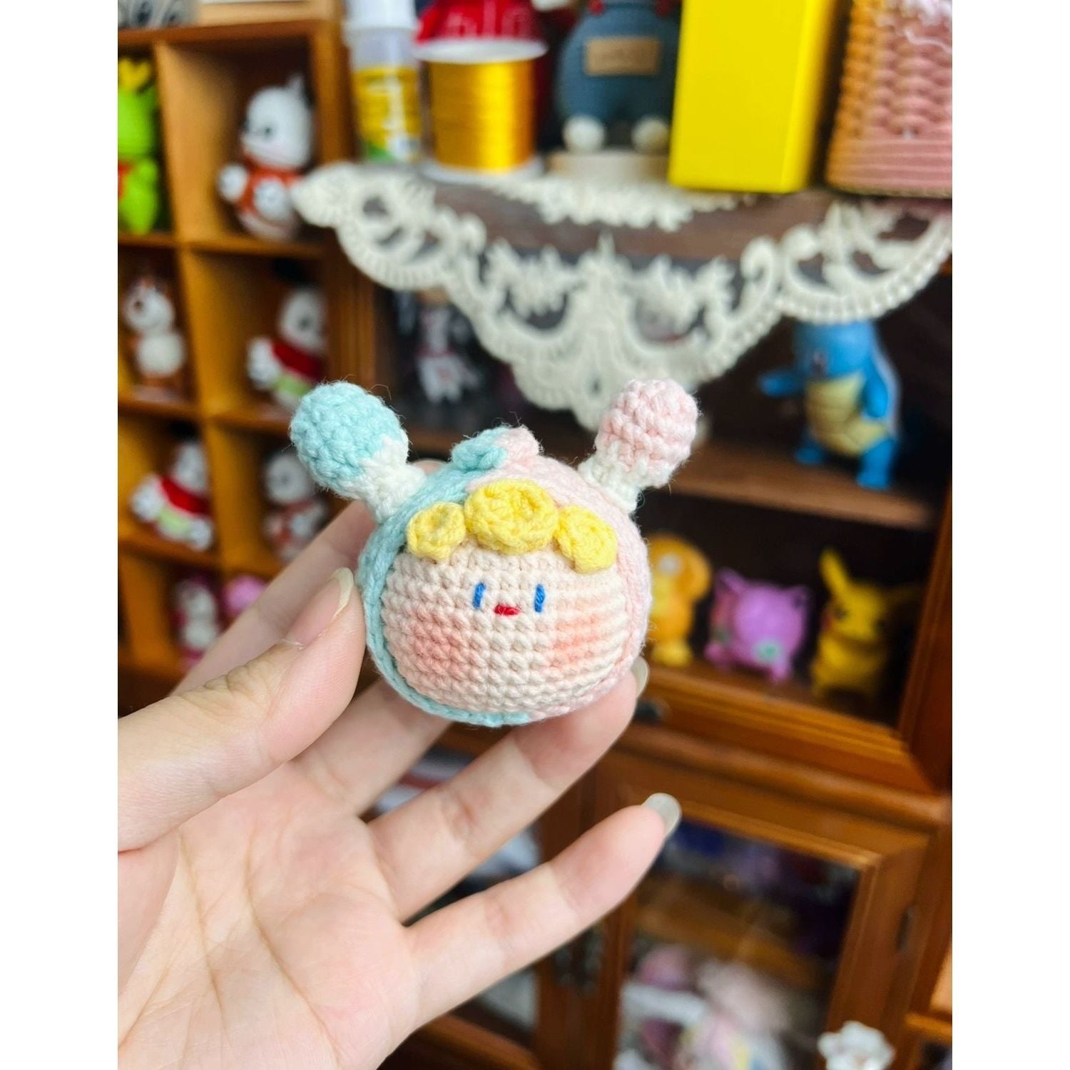 Giftwowo Handmade Zodiac Crochet Pom-Pom Keychain, Star Sign Doll Pendant, Perfect Gift for Boyfriend & Girlfriend