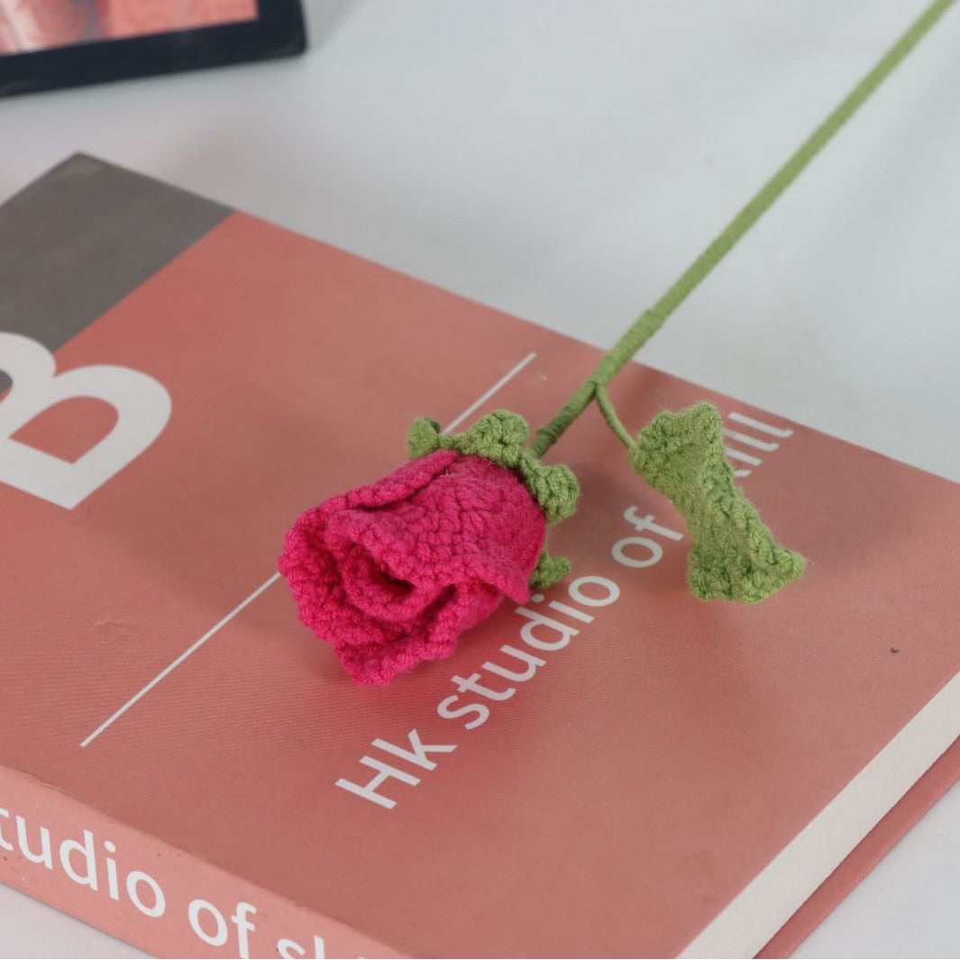 Giftwowo 1PC Handcrafted Yarn Flower Bouquet – Ready-to-Display Faux Eustoma Flowers, Crochet Floral Arrangement for Home Décor, Birthday Gift