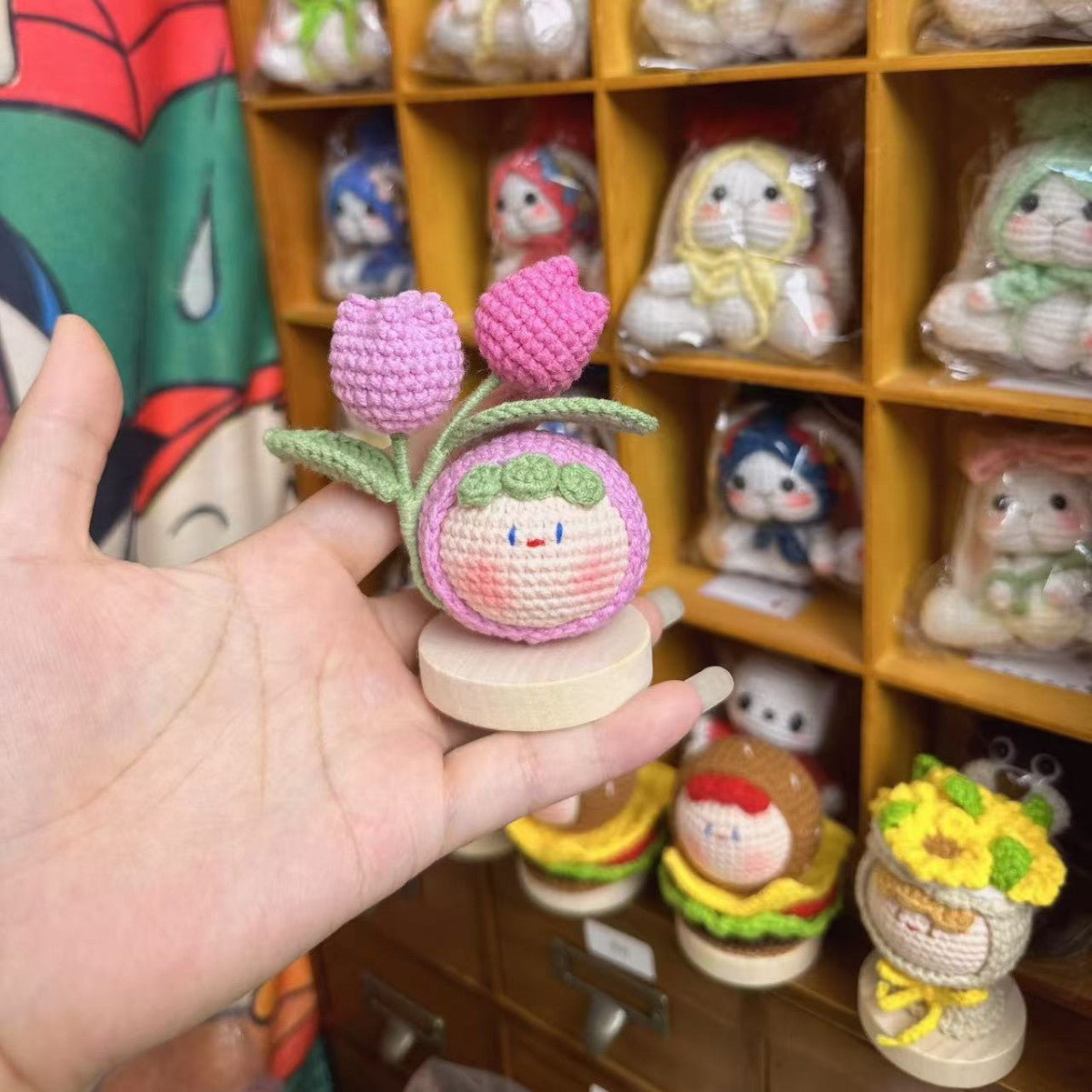 Giftwowo Knitted Flower Bouquet Pom-Pom Ornament, Handmade Yarn Crochet Doll, Cute and Unique Gift