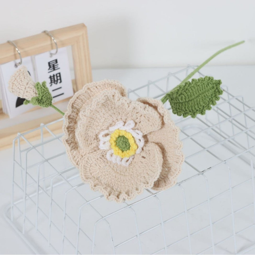 Giftwowo 1PC Handcrafted Yarn Flower Bouquet – Crochet Faux Flower Arrangement with Skirt Edging, Ready-to-Display Yarn Flowers