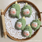 Giftwowo Pom-Pom Yarn Crochet Doll, Handmade Cute and Unique Accessory, DIY Adorable Ornament