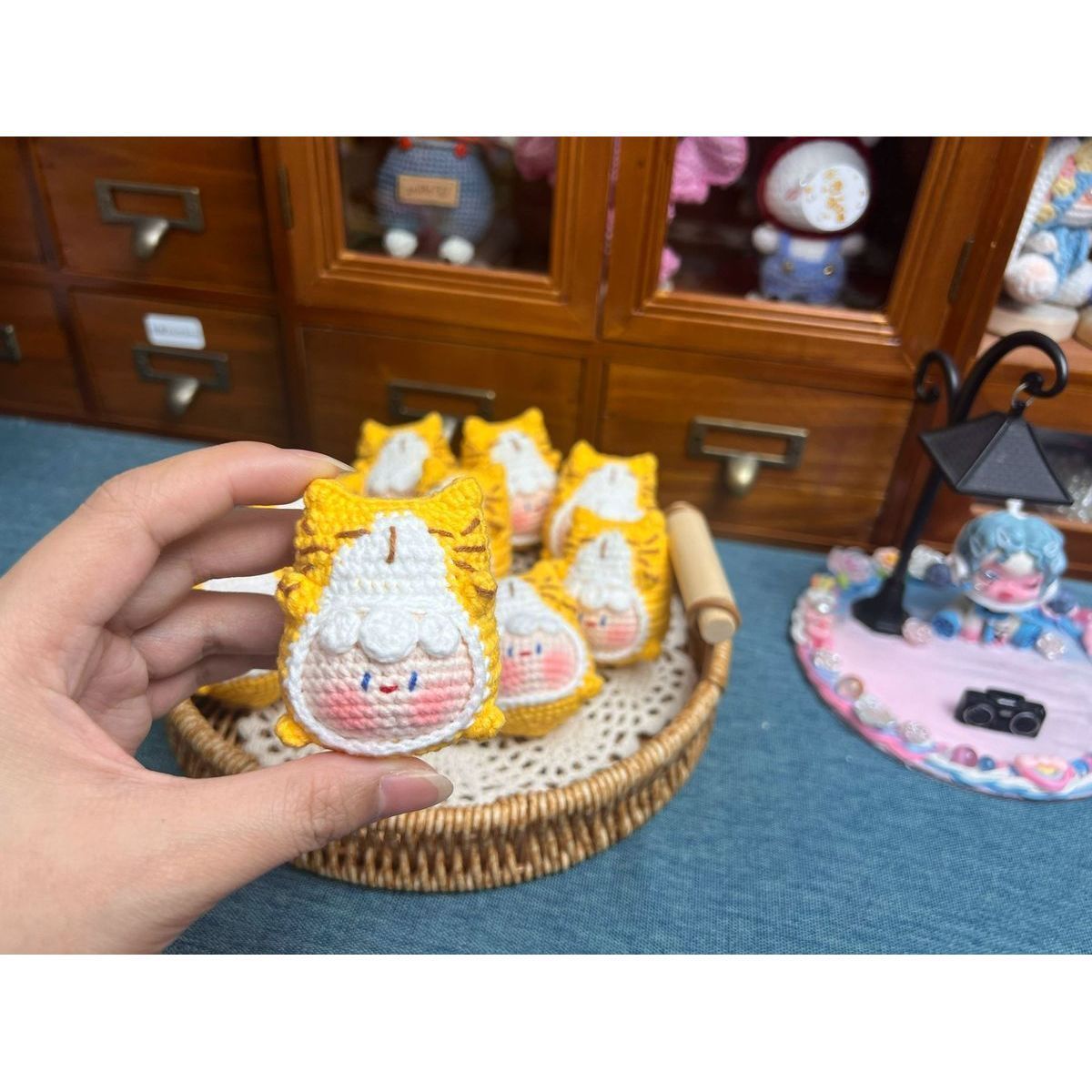 Giftwowo Pom-Pom Yarn Crochet, DIY Handmade Gift for Boyfriend and Girlfriend, Birthday and Qixi Festival, Unique Gift for Girls