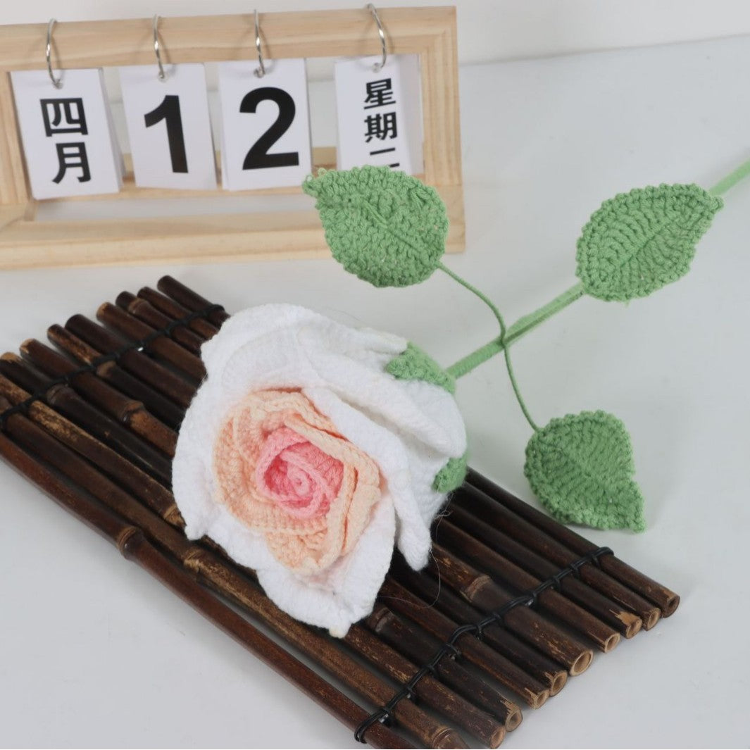 Giftwowo Handmade Yarn Rose Flower – Realistic Crochet Yarn Flowers, Perfect Valentine's Day Gift, Thai Rose Style for Lovers, DIY Knitted Floral Decoration