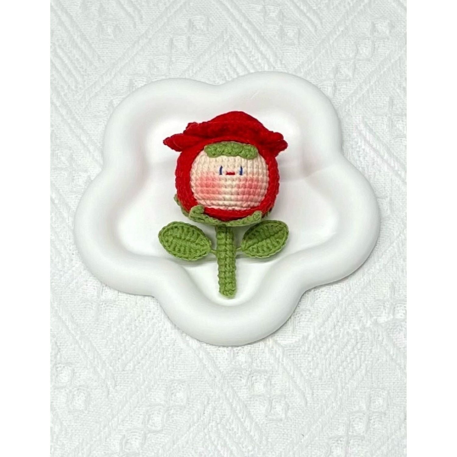 Giftwowo Pom-Pom Yarn Crochet Doll, Handmade Cute and Unique Accessory, DIY Adorable Ornament