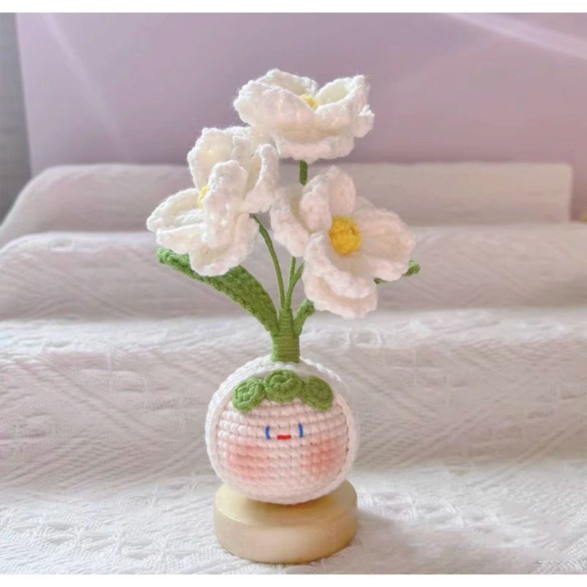 Giftwowo Finished Knitted Crochet Flower Pom-Pom Ornament, Handmade Unique Gift for Valentine's Day and Teacher's Day