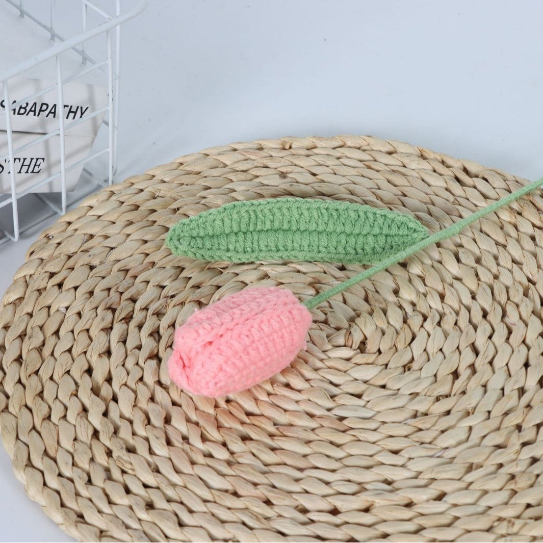 Giftwowo Handmade Yarn Tulip Bouquet - Wholesale Faux Crochet Open & Closed Tulip Flowers, Handcrafted Yarn Floral Arrangement