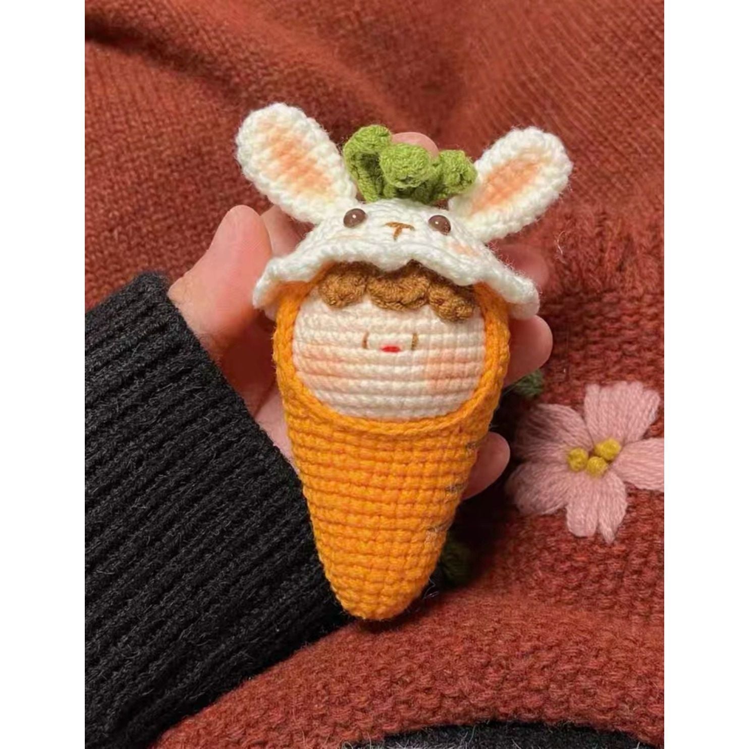 Giftwowo Handmade Yarn Crochet Pom-Pom Keychain, Bag Pendant, Creative Gift Series, Unique Handmade Accessories