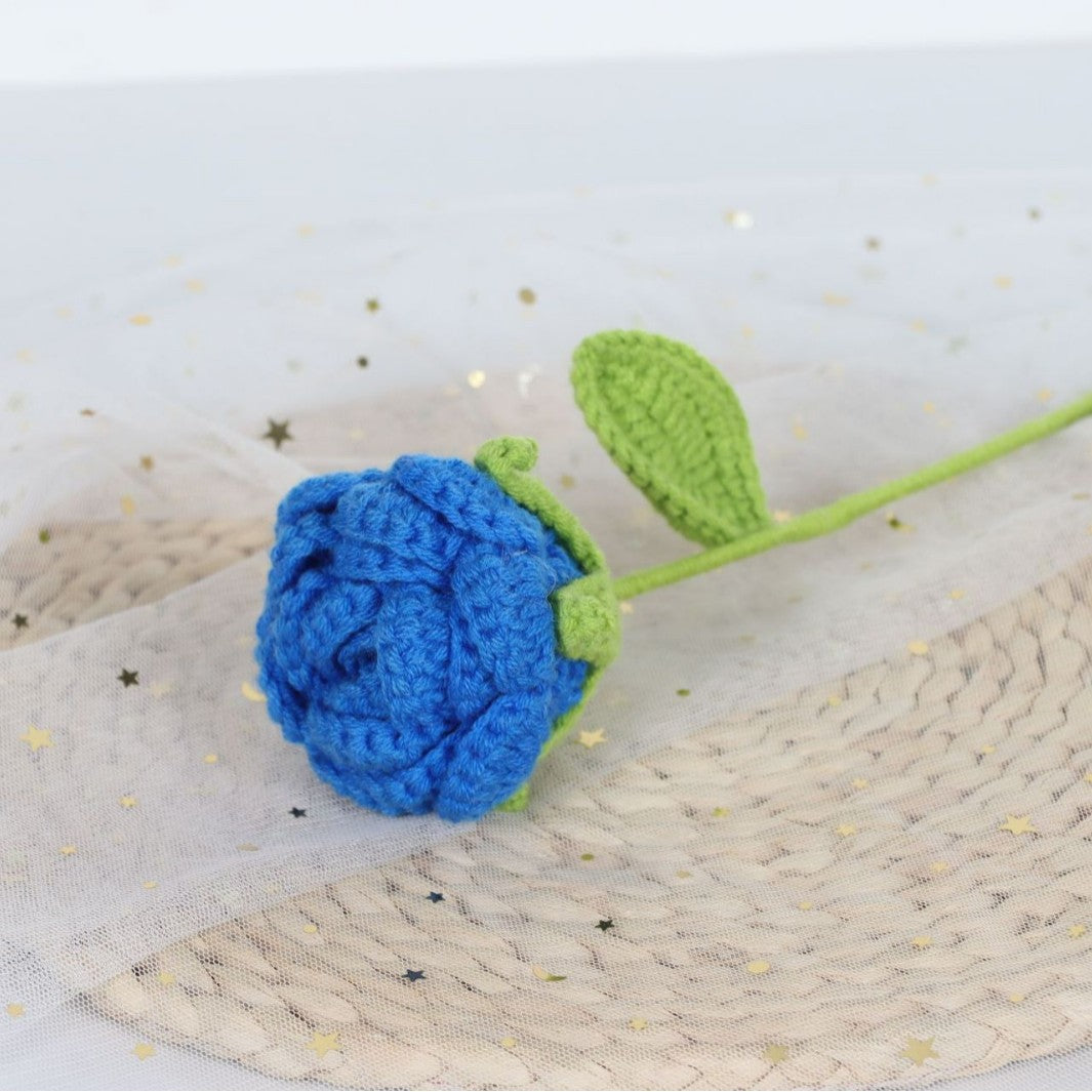 Giftwowo 1PC Finished Knitting Crochet, Rose Flowers Wedding Bridal Artificial Flowers Valentine's Day Gift Birthday Party Home Table Decor