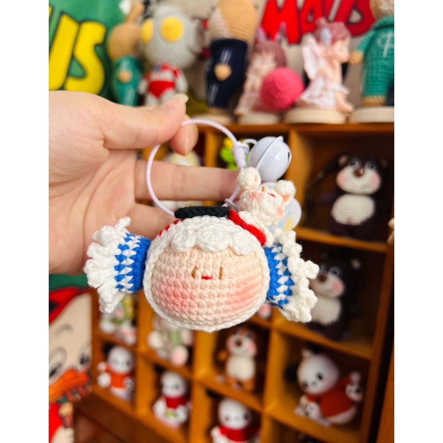 Giftwowo Handmade Yarn Crochet Pom-Pom Keychain, Bag Pendant, Creative Gift Series, Unique Handmade Accessories