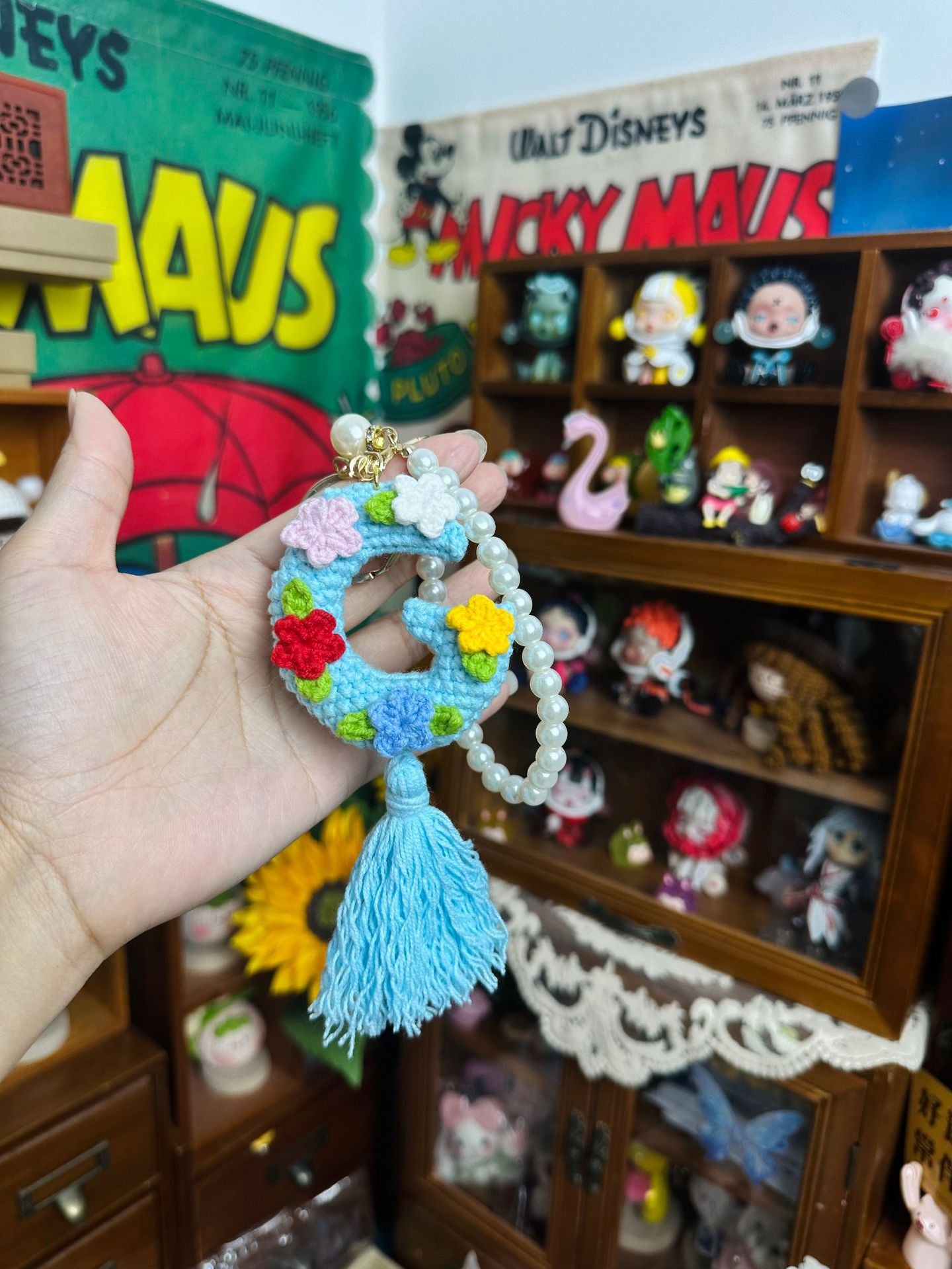 Giftwowo 1PC Handmade Crochet Yarn Doll Keychain, Figurine, Headband, Car Charm, Hair Accessory