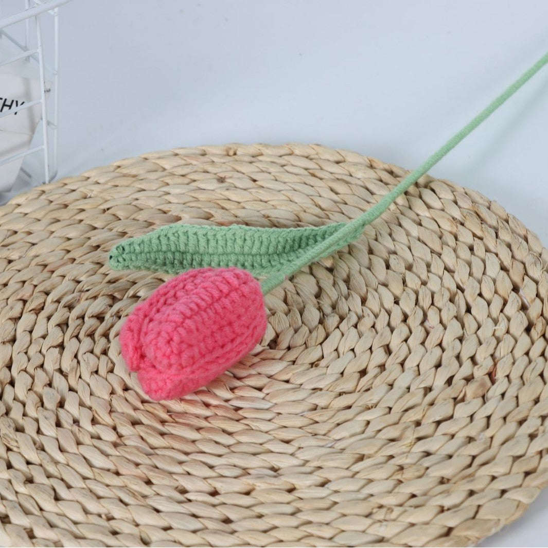 Giftwowo Handmade Crochet Yarn Tulip - Artificial Everlasting Flower, Open & Closed Blooming Yarn Tulips