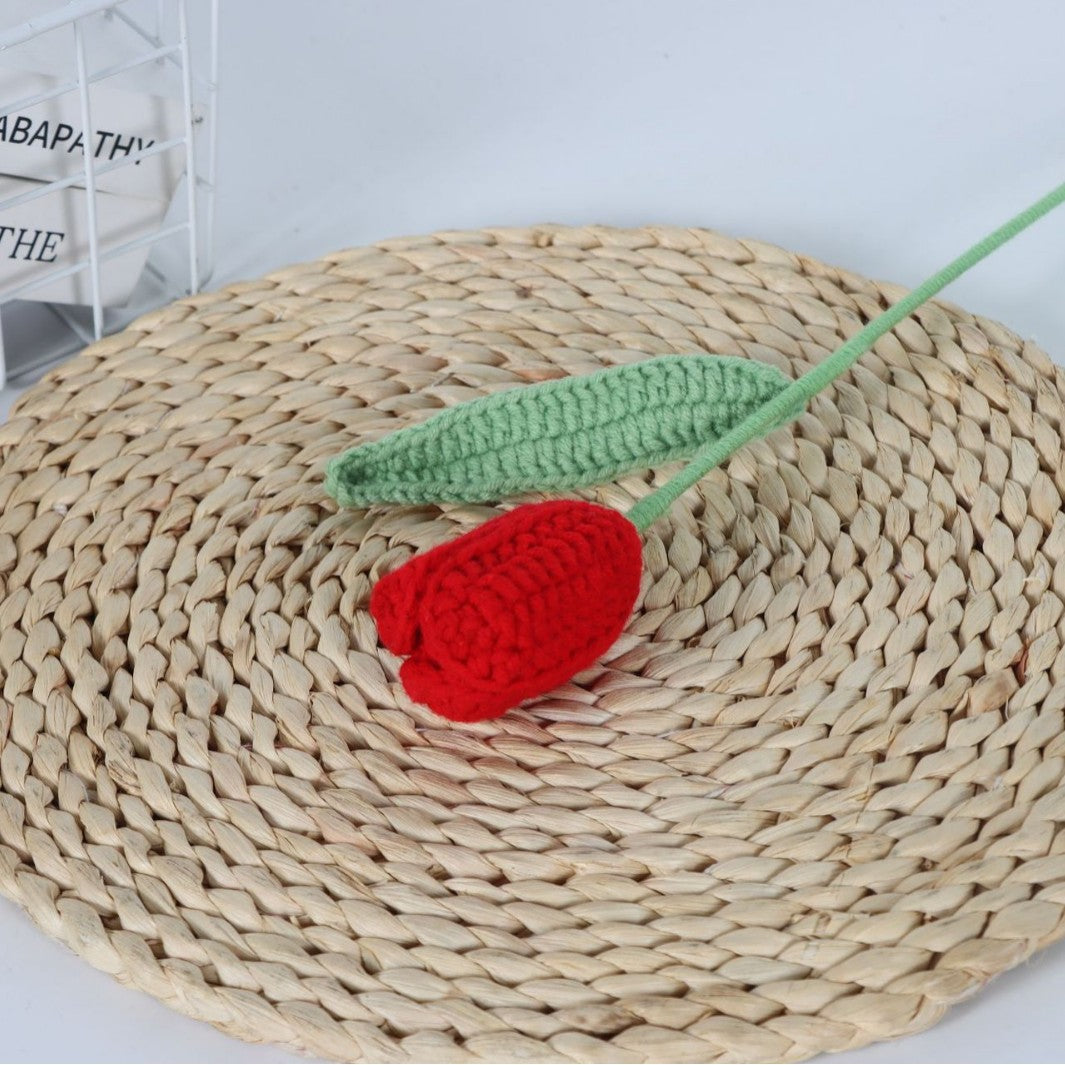 Giftwowo Handmade Crochet Yarn Tulip - Artificial Everlasting Flower, Open & Closed Blooming Yarn Tulips