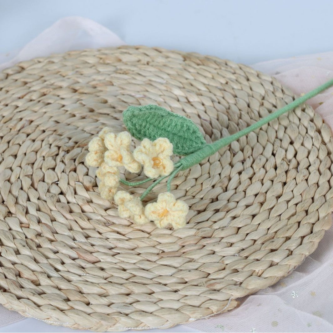 Giftwowo 1PC Forget-Me-Not Yarn Flowers – Handmade Crochet Faux Flowers, Perfect for Valentine's Day & Birthday Gifts