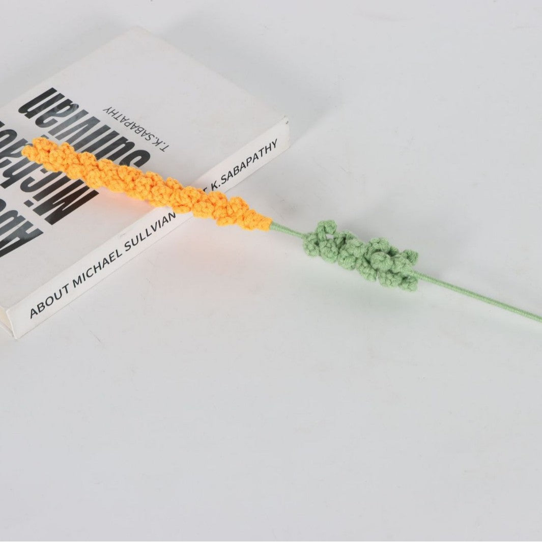 Giftwowo Handmade Lavender Yarn Flower Bouquet - Faux Lavender Flowers for Valentine's Day Gift & Home Decor