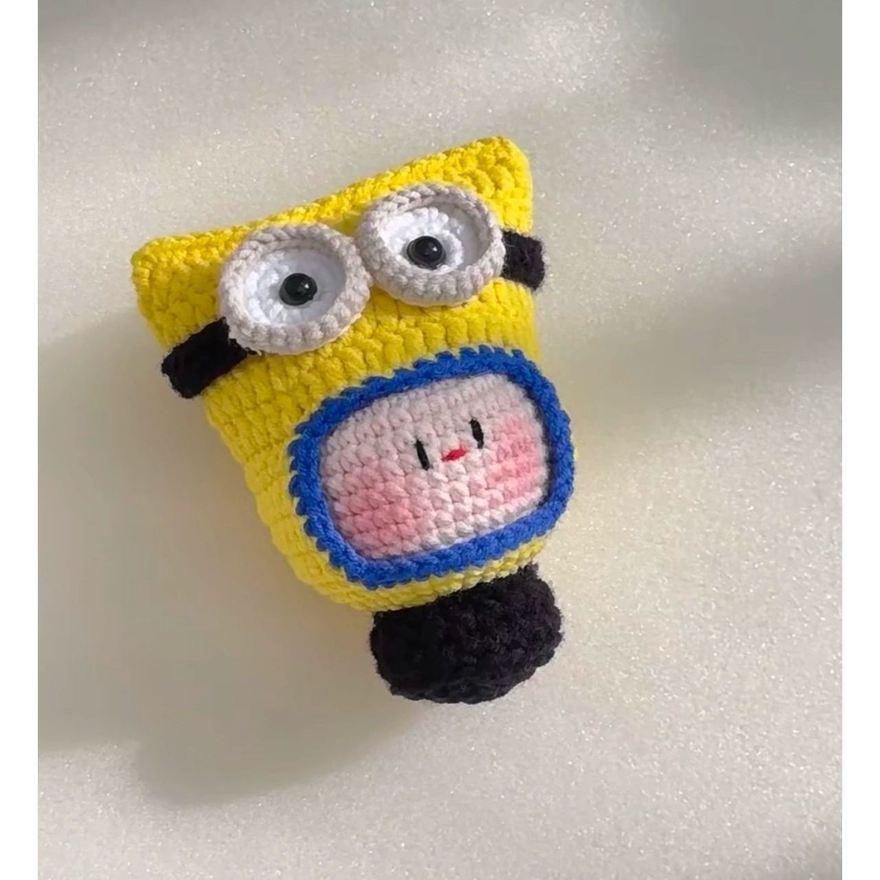 Giftwowo Pom-Pom Yarn Crochet Doll, Handmade Cute and Unique Accessory, DIY Adorable Ornament