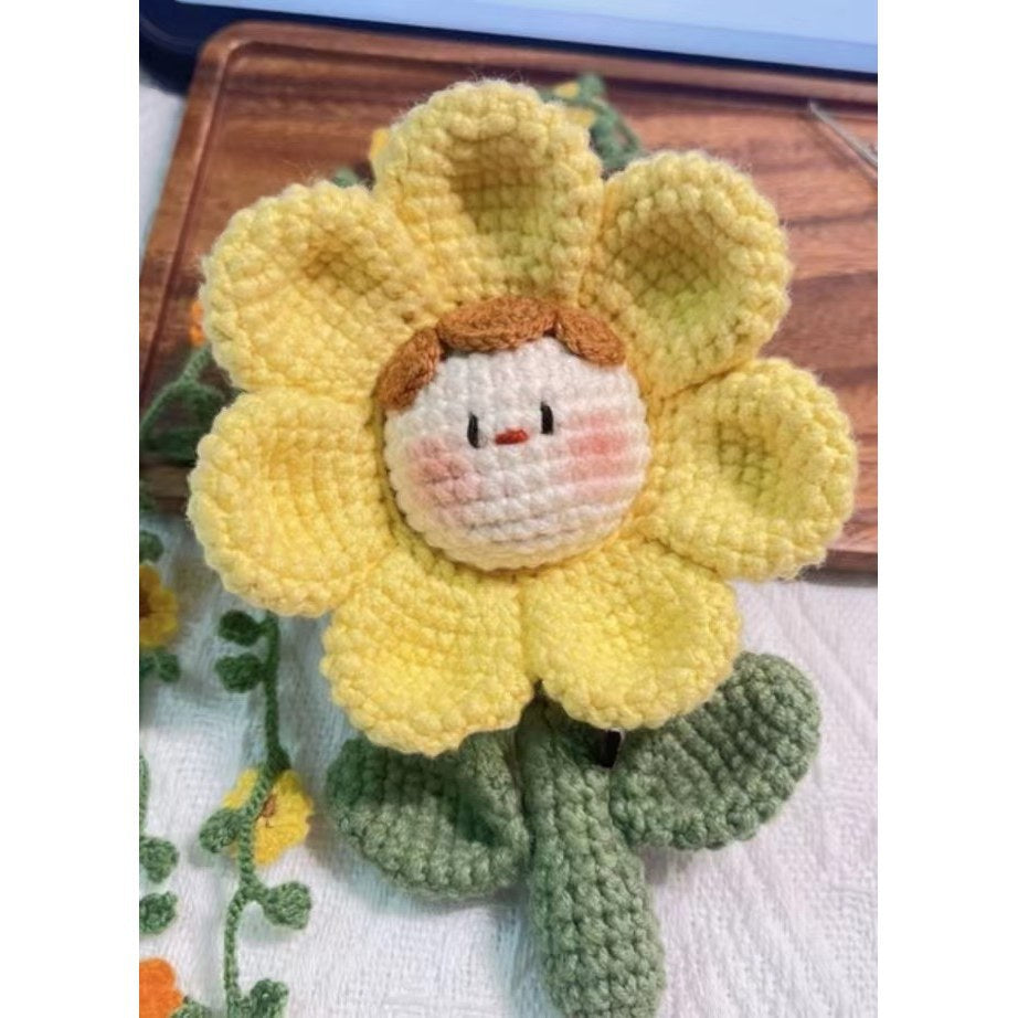 Giftwowo Handmade Yarn Flower Bouquet Dumpling Decoration – Finished DIY Crochet Gift for Teachers, Holiday Gift Idea