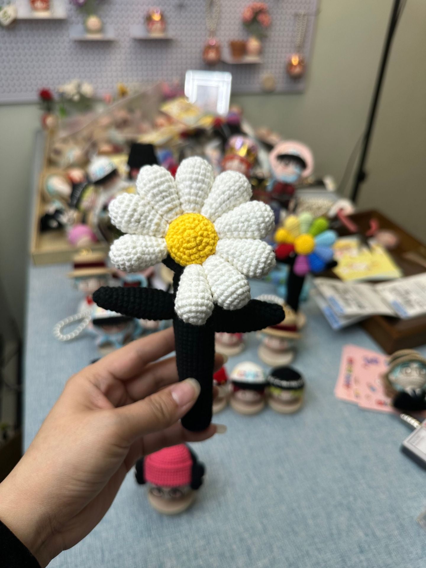 Giftwowo 1PC Handmade Crochet Yarn Doll Keychain, Figurine, Headband, Car Charm, Hair Accessory