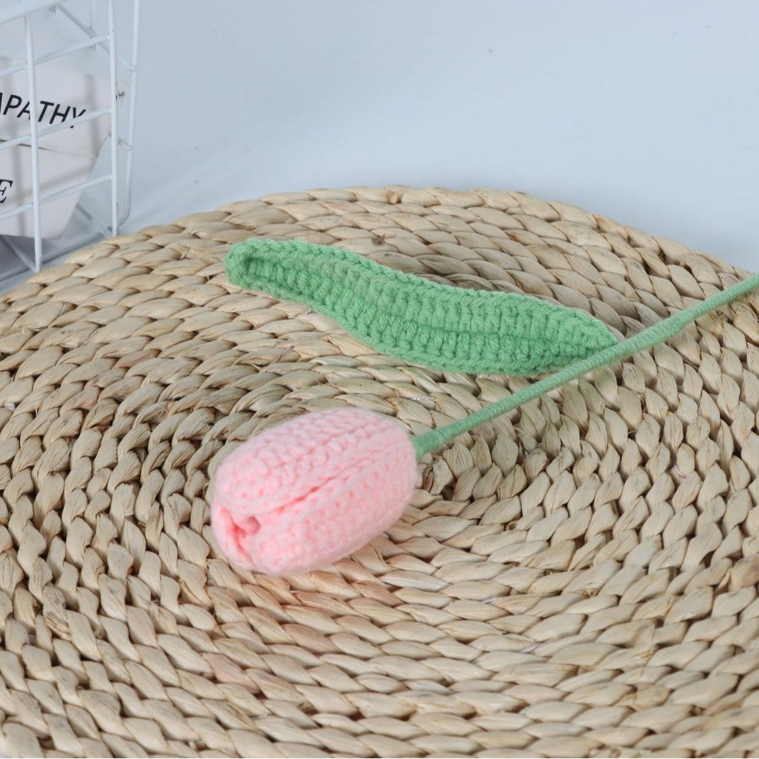 Giftwowo Handmade Crochet Yarn Tulip - Artificial Everlasting Flower, Open & Closed Blooming Yarn Tulips