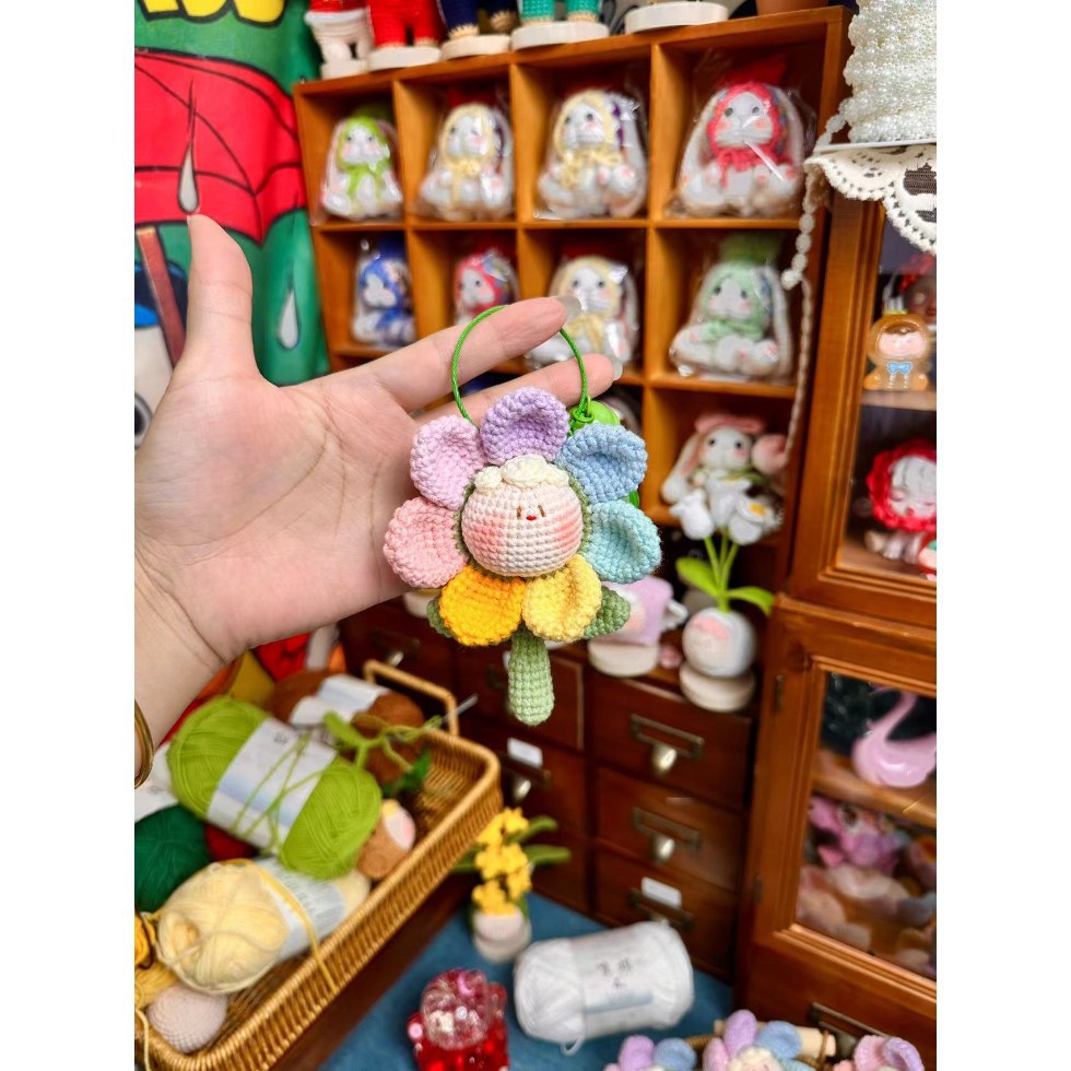 Giftwowo Handmade Yarn Flower Bouquet Dumpling Decoration – Finished DIY Crochet Gift for Teachers, Holiday Gift Idea