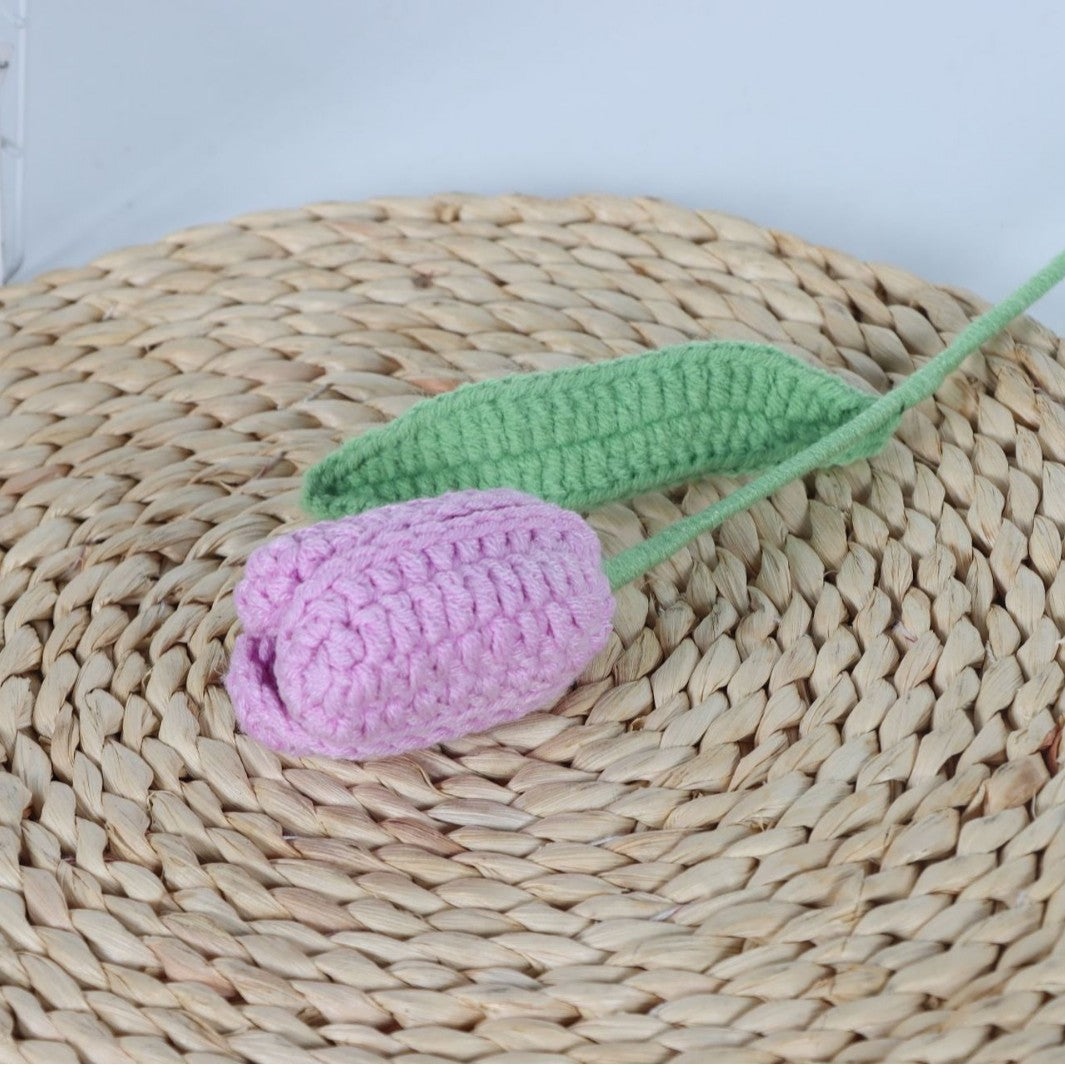 Giftwowo Handmade Yarn Tulip Bouquet - Wholesale Faux Crochet Open & Closed Tulip Flowers, Handcrafted Yarn Floral Arrangement