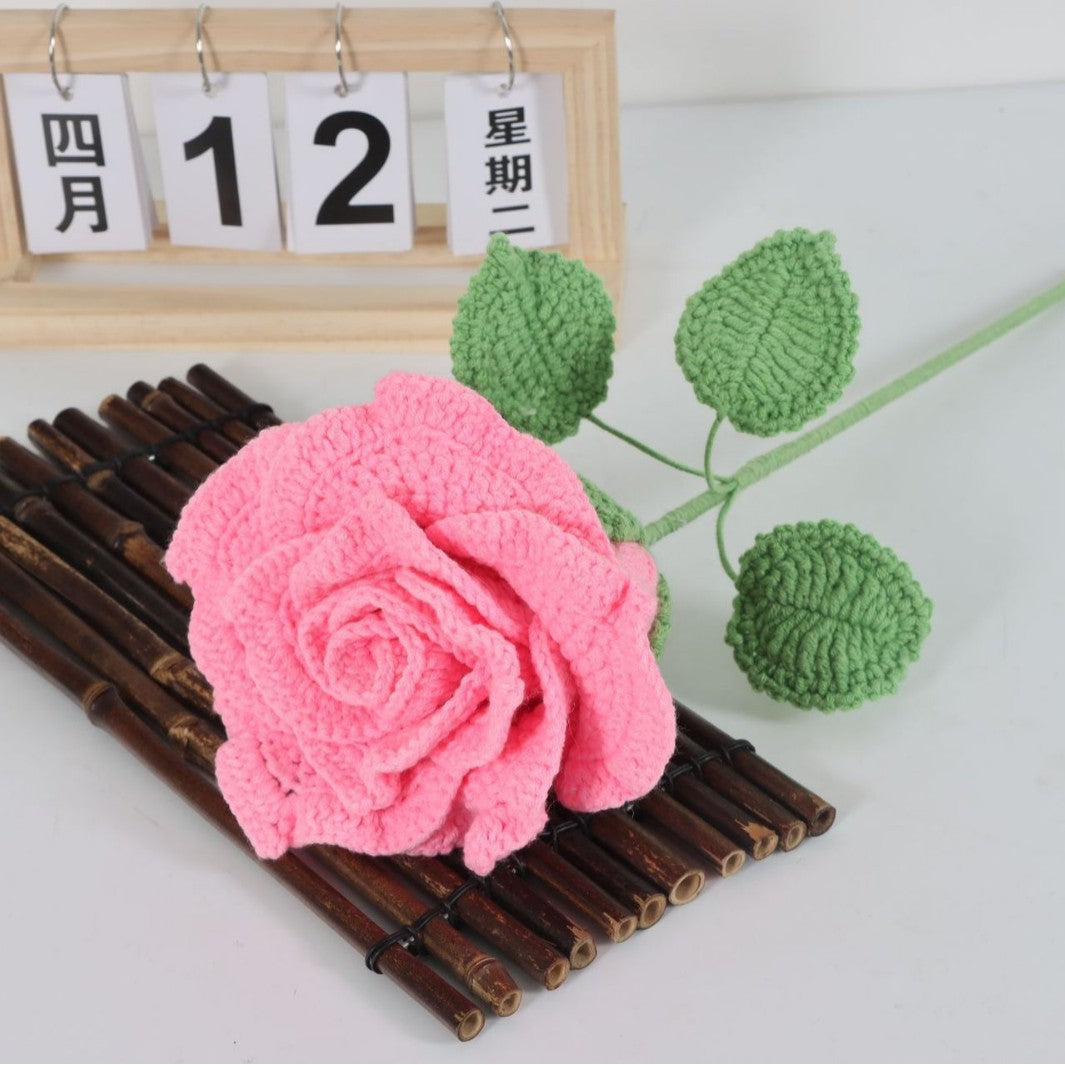 Giftwowo Handmade Yarn Rose Flower – Realistic Crochet Yarn Flowers, Perfect Valentine's Day Gift, Thai Rose Style for Lovers, DIY Knitted Floral Decoration