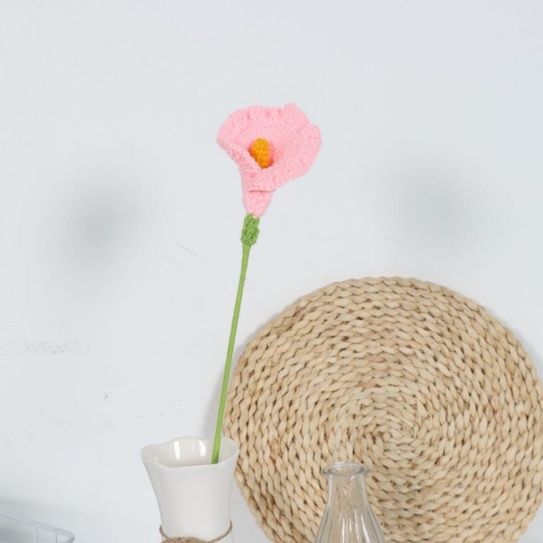 Giftwowo Handmade Crochet Calla Lily Yarn Flower - Faux Yarn Eternal Flower for Home Decor, Handcrafted Calla Lily Crochet Art