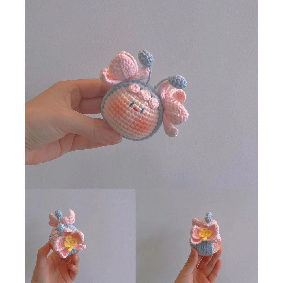 Giftwowo Handmade Yarn Flower Bouquet Dumpling Decoration – Finished DIY Crochet Gift for Teachers, Holiday Gift Idea