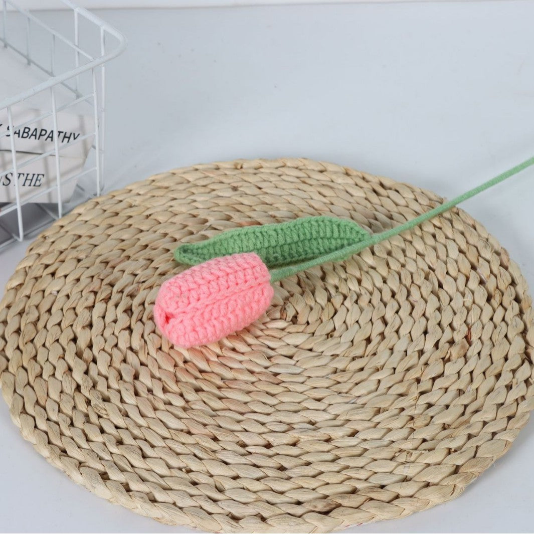 Giftwowo Handmade Crochet Yarn Tulip - Artificial Everlasting Flower, Open & Closed Blooming Yarn Tulips