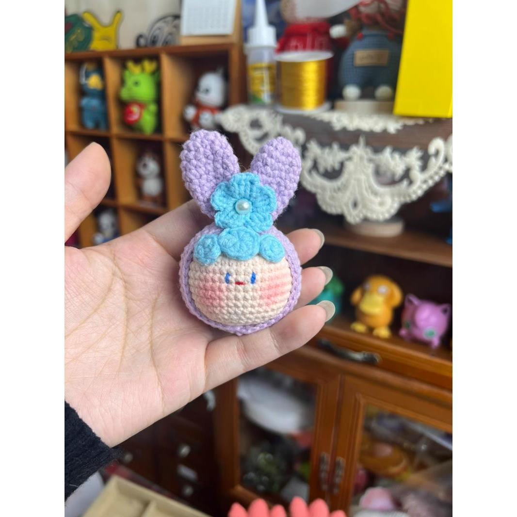 Giftwowo Handmade Yarn Crochet Pom-Pom Collection, 3D Bag Pendant & Keychain, Trendy Doll Accessories