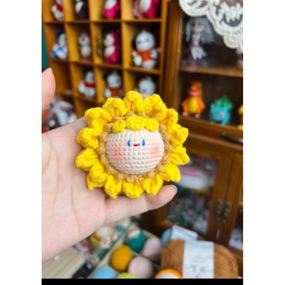 Giftwowo Handmade Yarn Flower Bouquet Dumpling Decoration – Finished DIY Crochet Gift for Teachers, Holiday Gift Idea