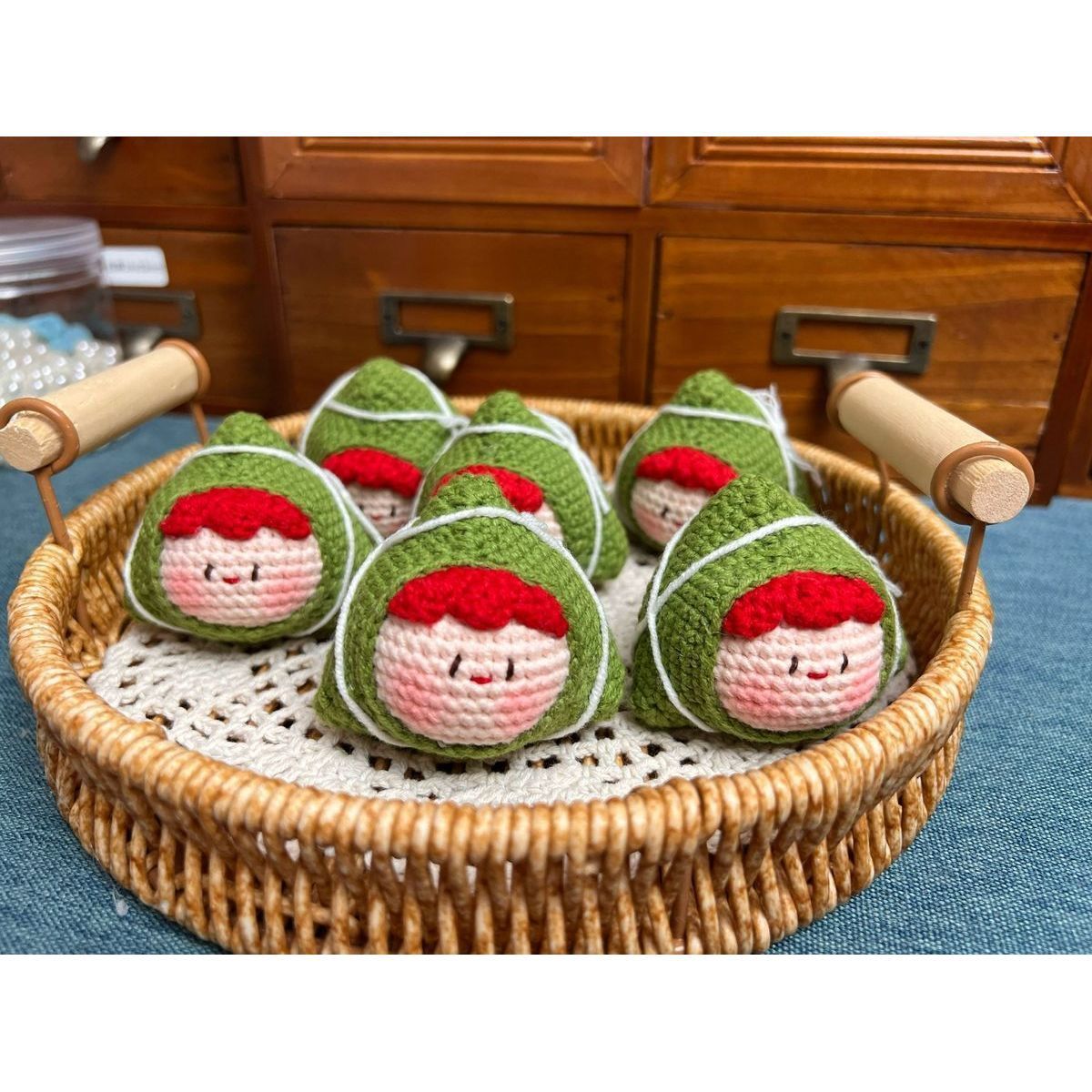 Giftwowo Pom-Pom Yarn Crochet, DIY Handmade Gift for Boyfriend and Girlfriend, Birthday and Qixi Festival, Unique Gift for Girls