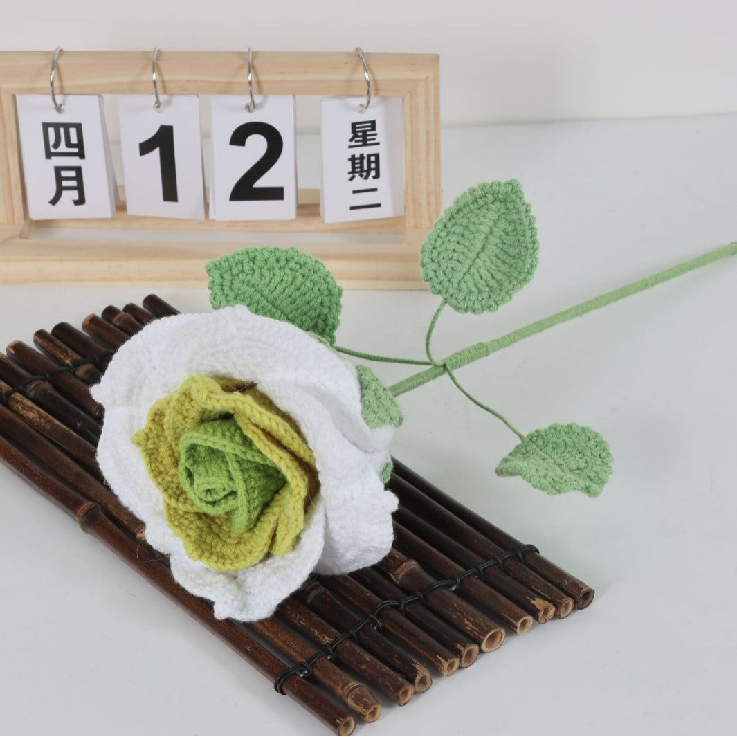 Giftwowo Handmade Yarn Rose Flower – Realistic Crochet Yarn Flowers, Perfect Valentine's Day Gift, Thai Rose Style for Lovers, DIY Knitted Floral Decoration