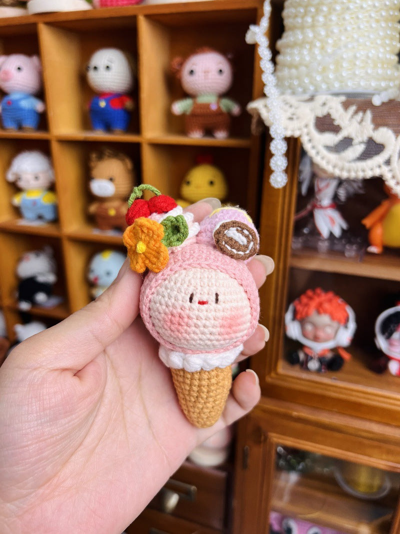 Giftwowo Handmade Yarn Crochet Pom-Pom Doll, Finished Soft and Cute DIY Keychain, Personalized Accessories, Adorable Plush Figurine