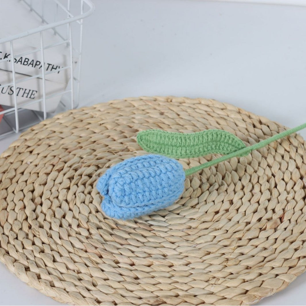 Giftwowo Handmade Crochet Yarn Tulip - Artificial Everlasting Flower, Open & Closed Blooming Yarn Tulips