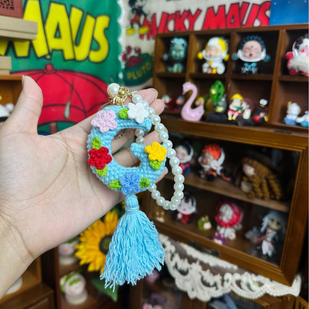 Giftwowo 1PC Handmade Crochet Yarn Doll Keychain, Figurine, Headband, Car Charm, Hair Accessory